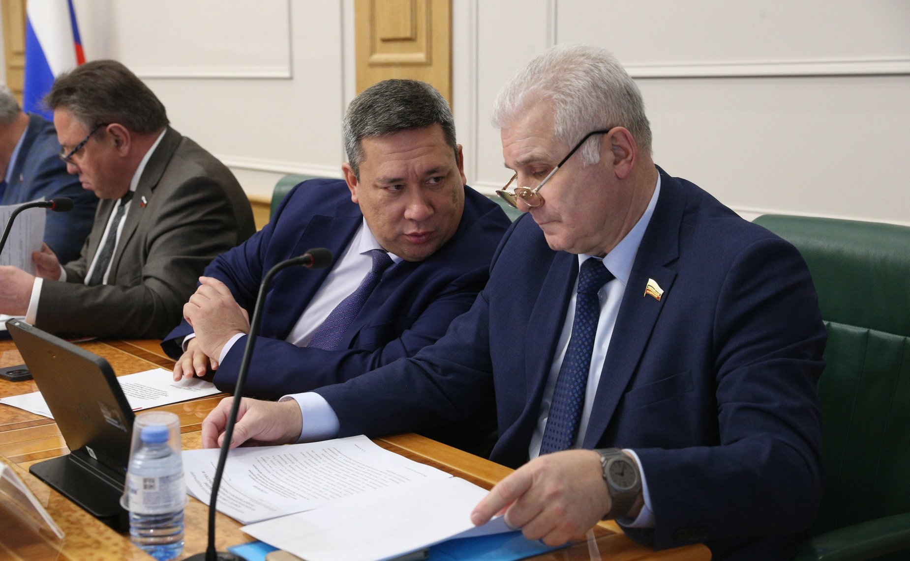 Совместное Заседание Комитета СФ по конституционному законодательству и государственному строительству, Комитета СФ по обороне и безопасности и Комитета СФ по экономической политике