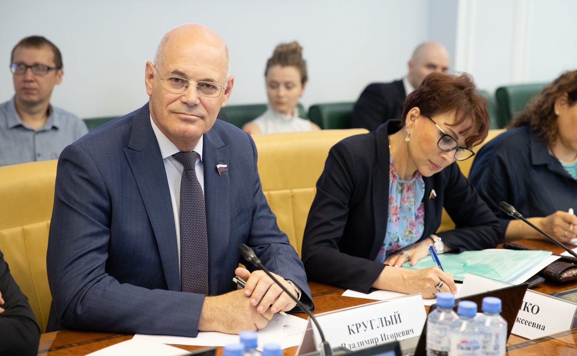 В. Круглый и Т. Кусайко