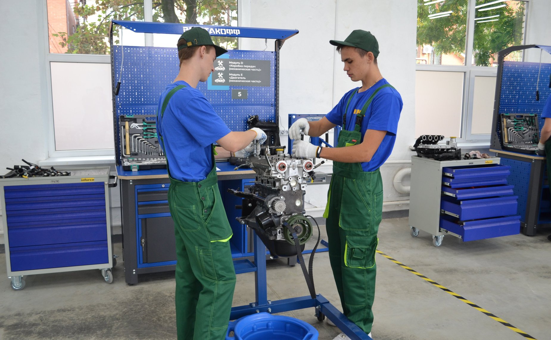 Совместное выездное совещание Комитета СФ по науке, образованию и культуре и Комитета СФ по федеративному устройству, региональной политике, местному самоуправлению и делам Севера