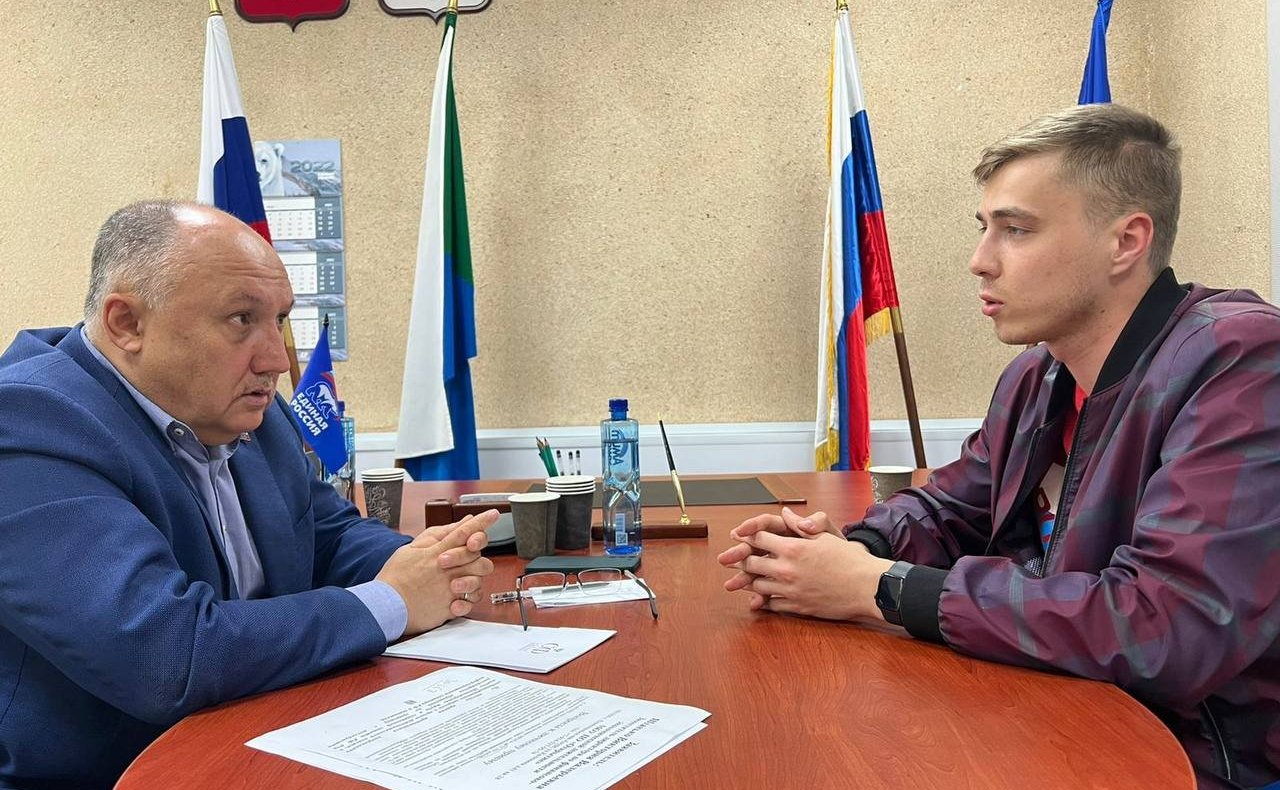 Андрей Базилевский в рамках работы в регионе провел личный прием граждан в Комсомольске-на-Амуре