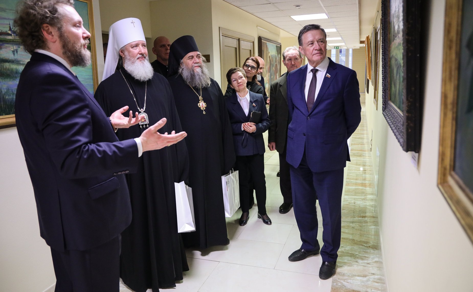 В Совете Федерации открылась выставка «Радость Рождества Христова»
