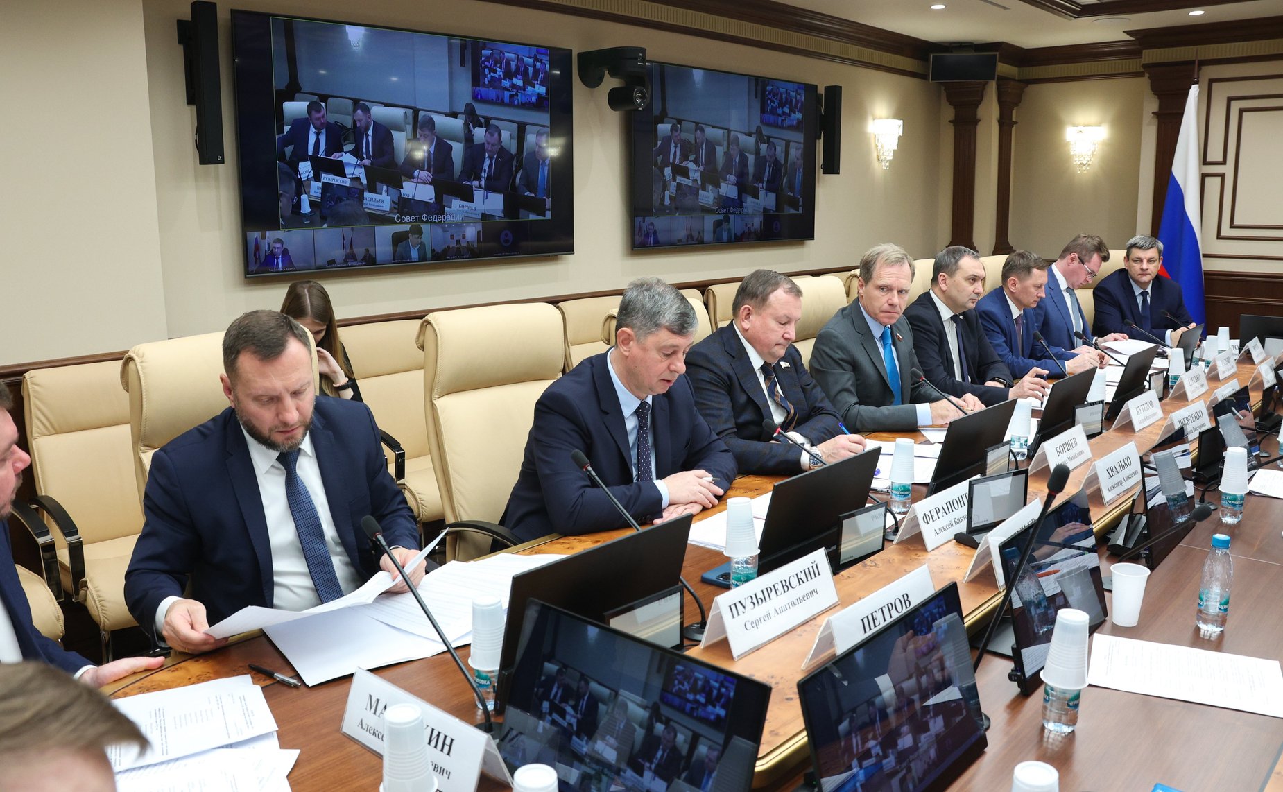 Совещание Комитета Совета Федерации по экономической политике «Анализ текущей ситуации в теплоснабжении и статус подготовки к осенне-зимнему периоду. Меры привлечения инвестиций в отрасль»