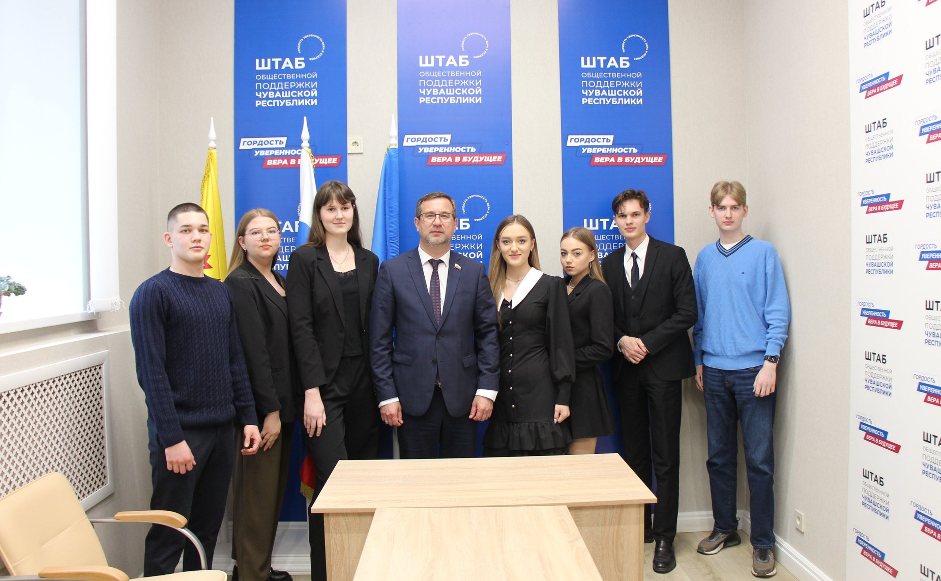 Николай Владимиров в Чебоксарах провел прием граждан