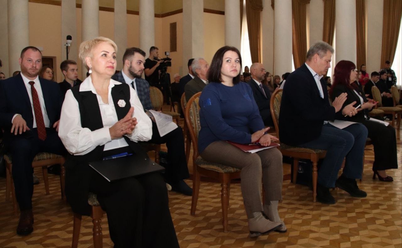 Ольга Бас в ходе работы в регионе приняла участие в Международном форуме «Концепция защиты прав человека в условиях украинской агрессии»