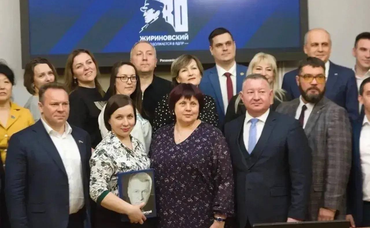 Первое заседание регионального оргкомитета по проведению мероприятий, приуроченных к 80-летию Жириновского — российского политика