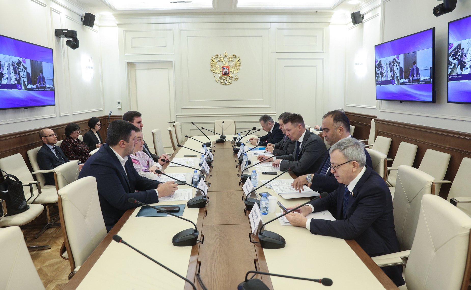 Совещание по рассмотрению обращения главы КЧР о возможности дополнения Перечня объектов капитального строительства, строительство и реконструкция которых допускаются при осуществлении рекреационной деятельности в национальных парках