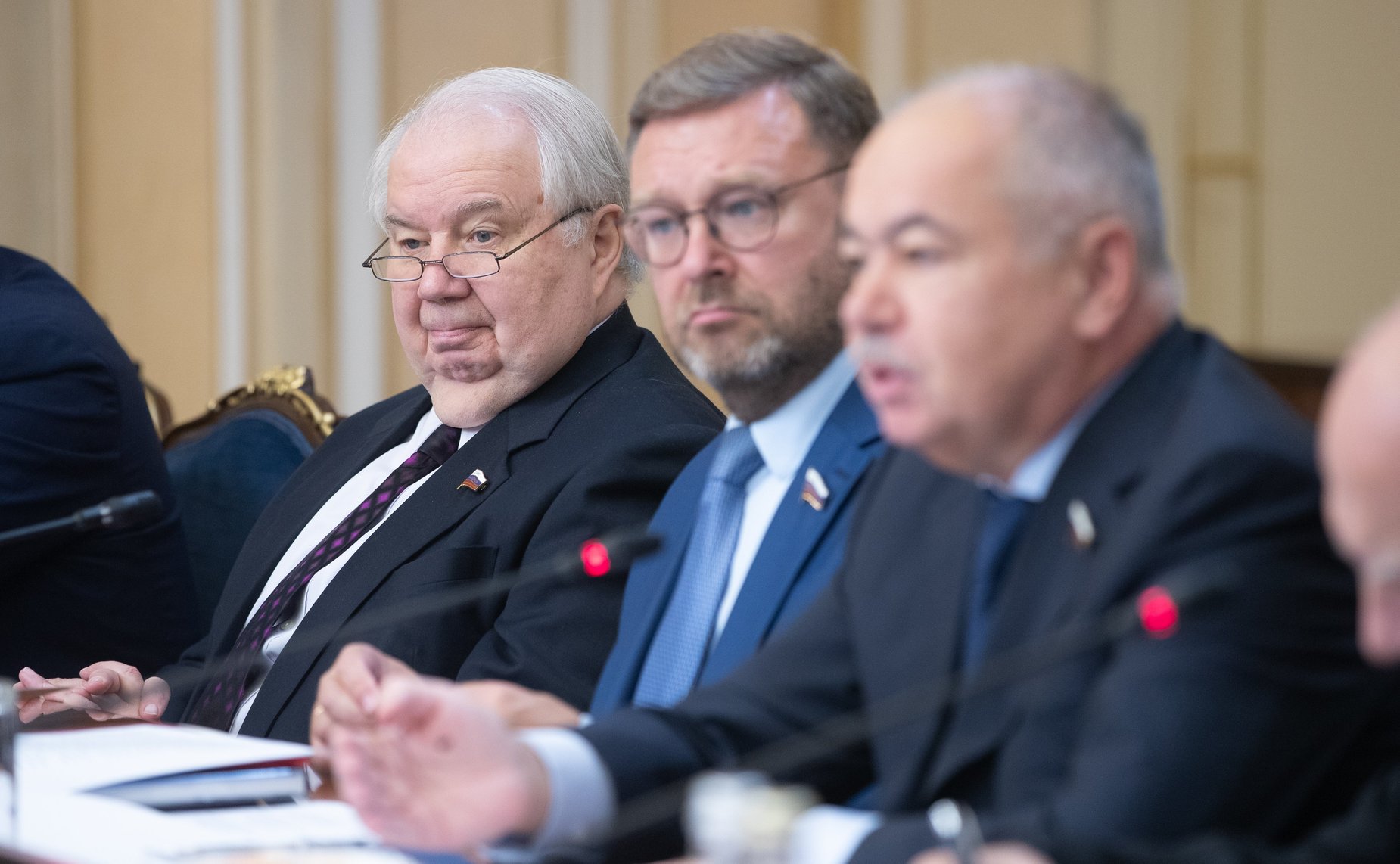 Встреча Ильяса Умаханова с делегацией Комитета по международным делам Палаты представителей Арабской Республики Египет во главе с председателем Комитета Каримом Дарвишем