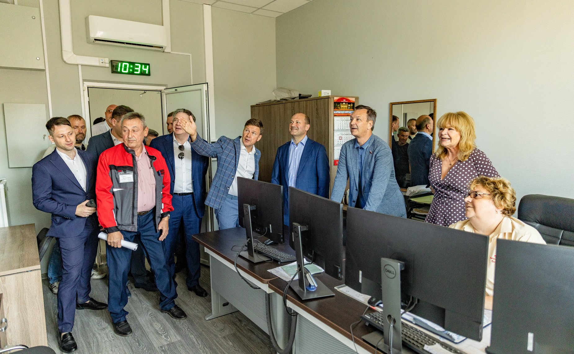 Первый заместитель Председателя СФ Андрей Яцкин в рамках рабочей поездки в Ростовскую область осмотрел объекты социальной и транспортной инфраструктуры, включенные в программу комплексного развития г. Таганрога