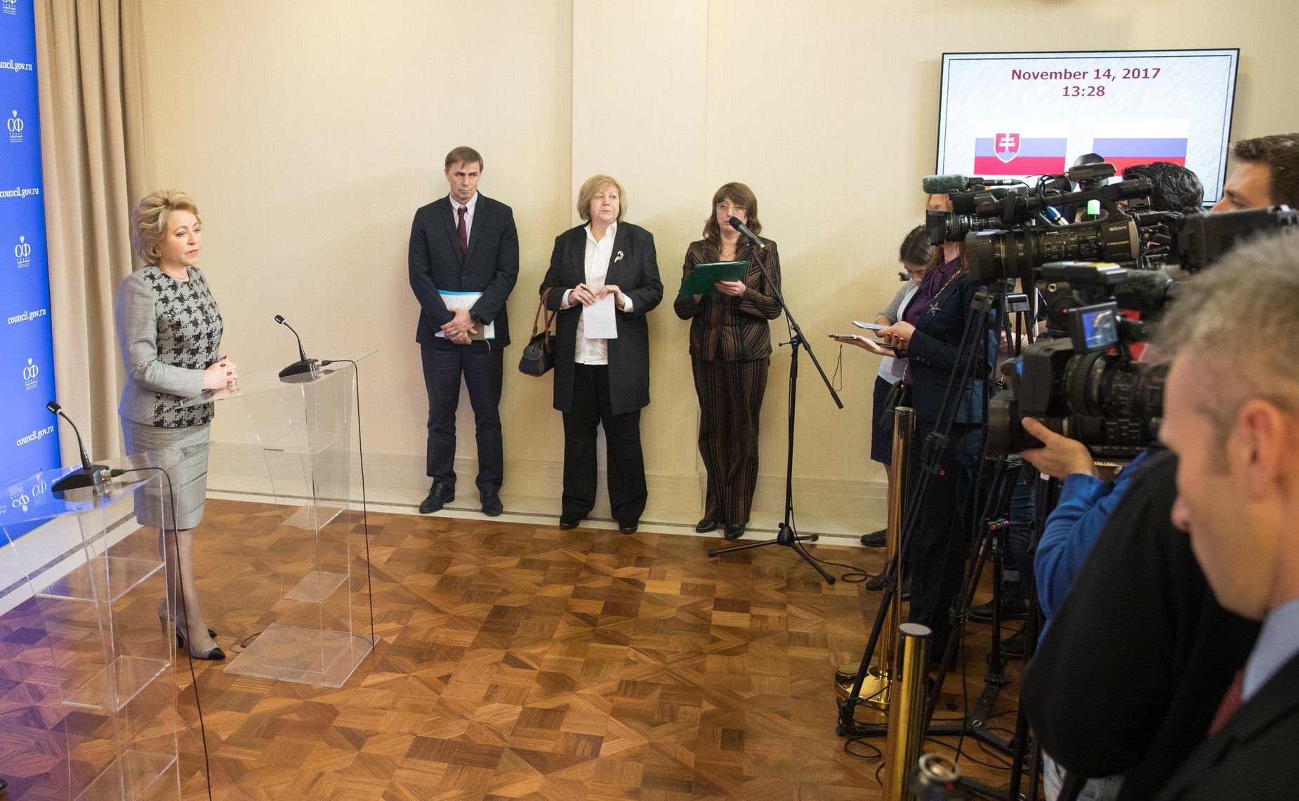 Брифинг Председателя СФ В. Матвиенко и Председателя Национального совета Словакии А. Данко