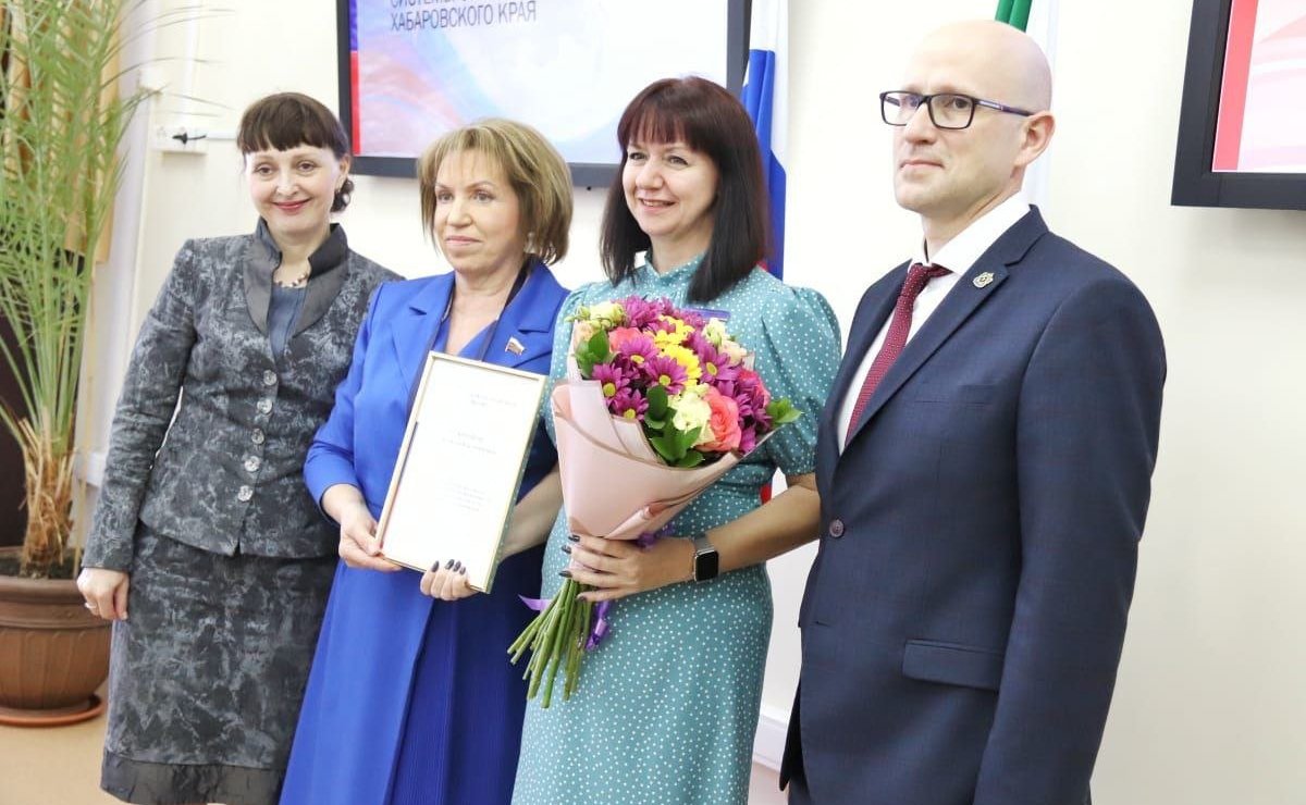 Людмила Скаковская провела выездное совещание Комитета СФ по науке, образованию и культуре в Хабаровске