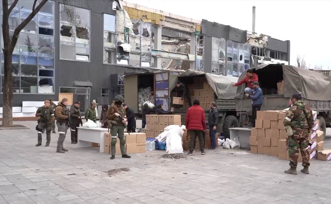 Андрей Чернышев принял участие в организации поставки гуманитарной помощи в Донбасс благотворительным фондом региона