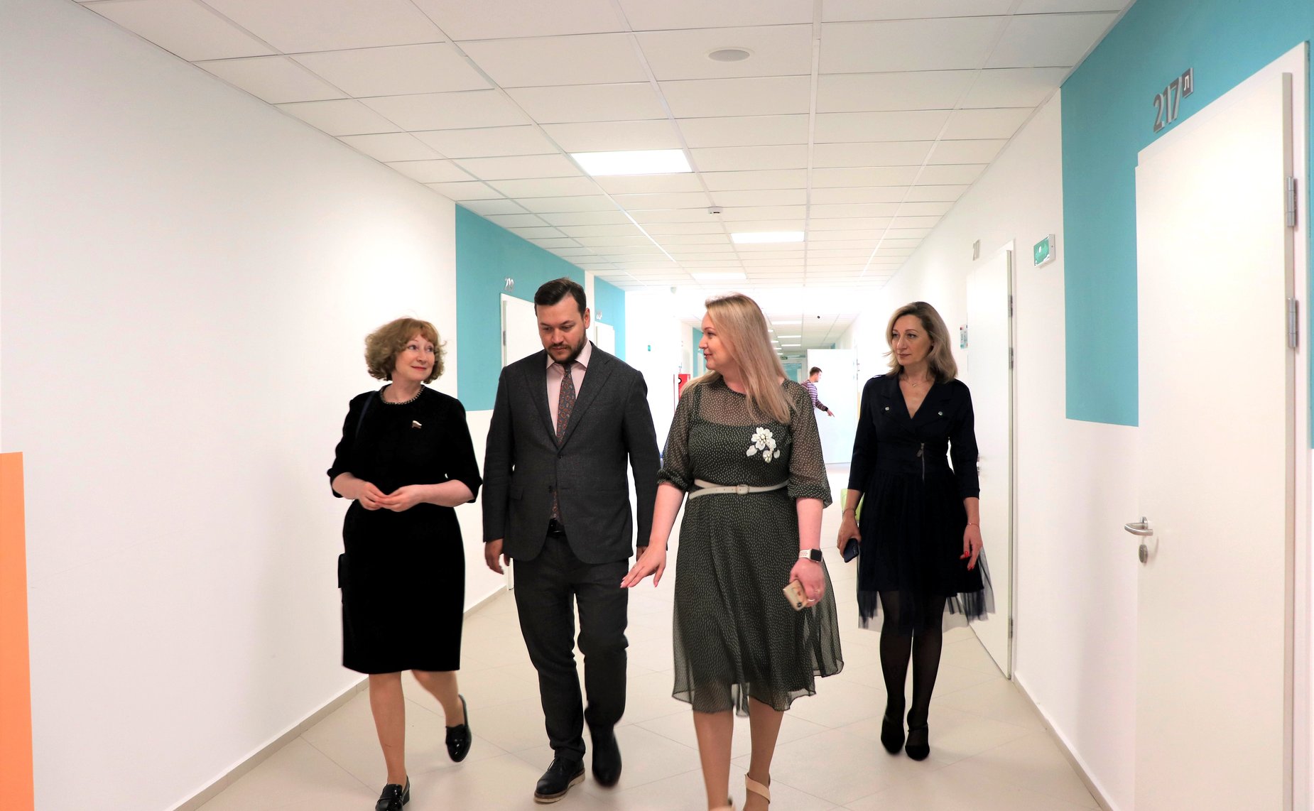 Римма Галушина посетила новую школу в Нарьян-Маре