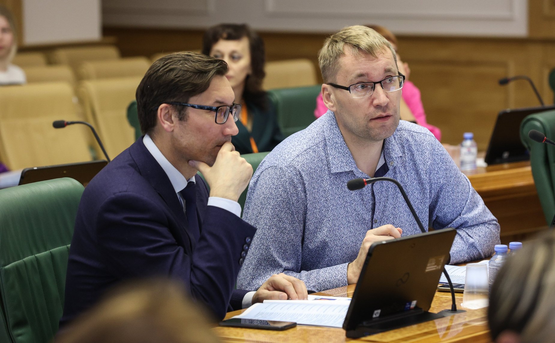 Круглый стол Комитета СФ по Регламенту и организации парламентской деятельности на тему «Цифровизация образования: вопросы нормативного регулирования и развития кадров»