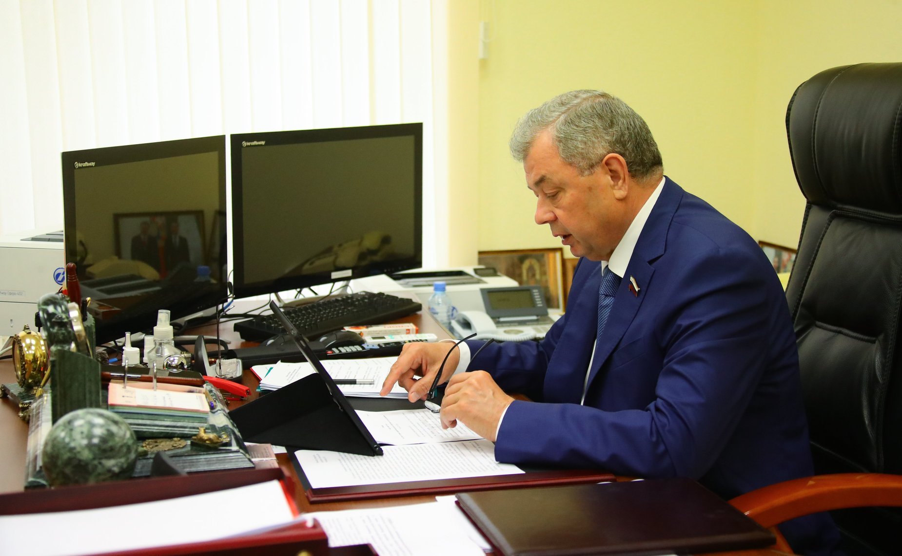 Анатолий Артамонов