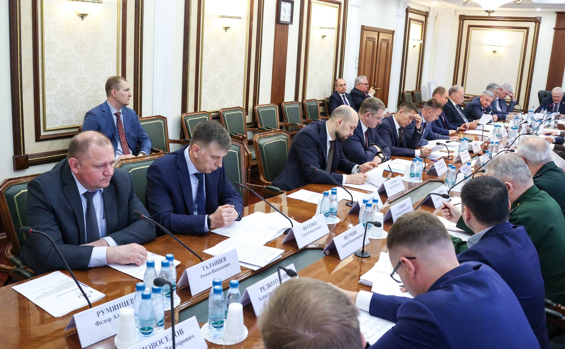 Совещание Комитета Совета Федерации по обороне и безопасности «Опыт внедрения и применения беспилотных систем в войсках национальной гвардии Российской Федерации»