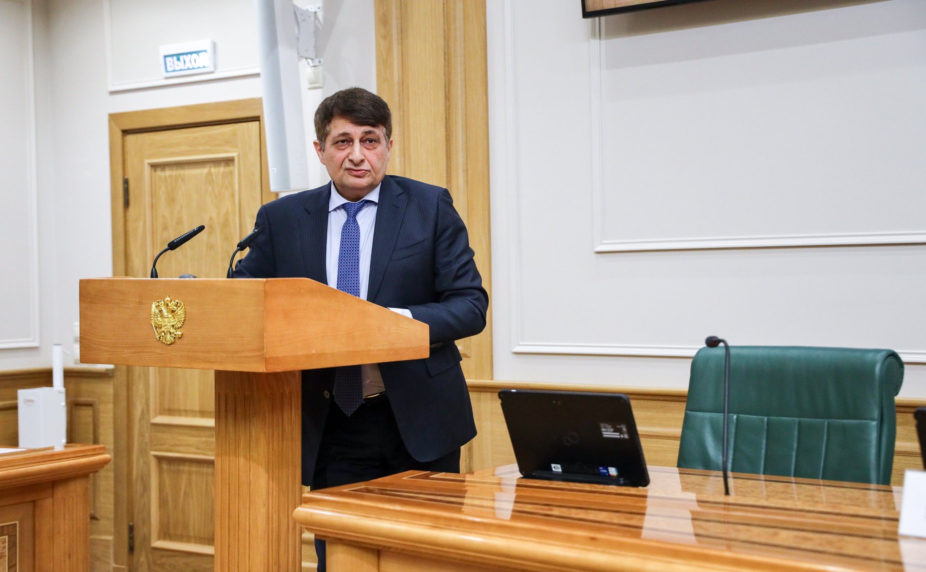 Круглый стол на тему «Совершенствование уголовно-процессуального законодательства в части сокращения сроков применения меры пресечения в виде заключения под стражу, в том числе в связи с длительностью сроков производства судебных экспертиз»