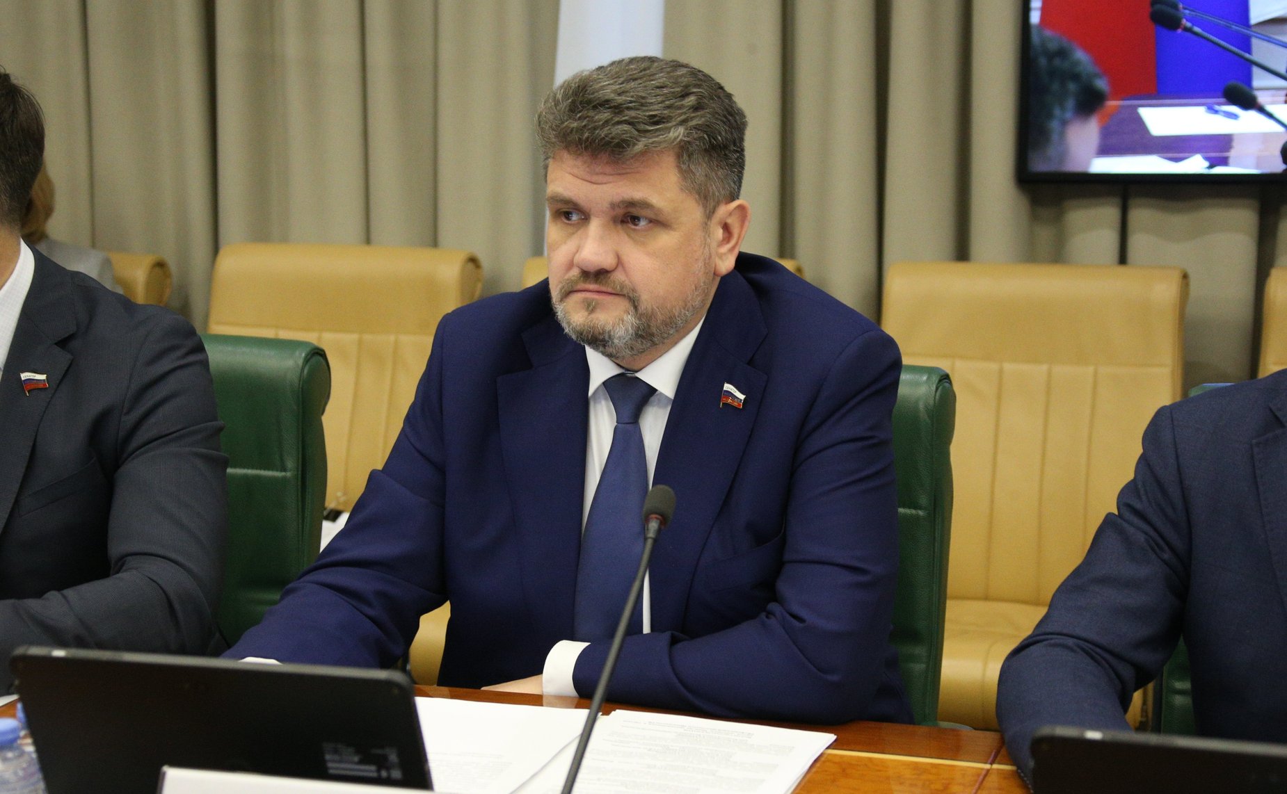 Александр Жуков