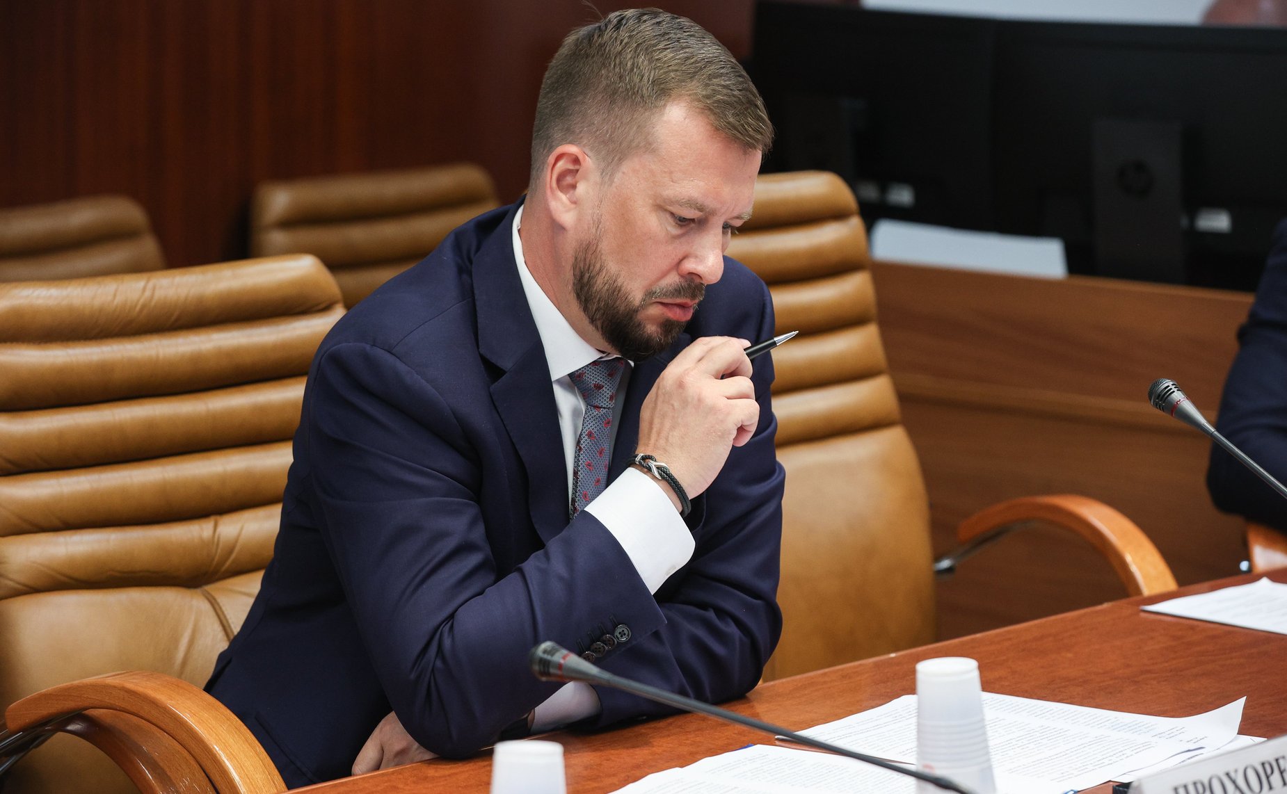 Круглый стол Комитета СФ по экономической политике совместно с Комитетом СФ по социальной политике «О мерах государственной поддержки производства медицинской техники и оборудования»
