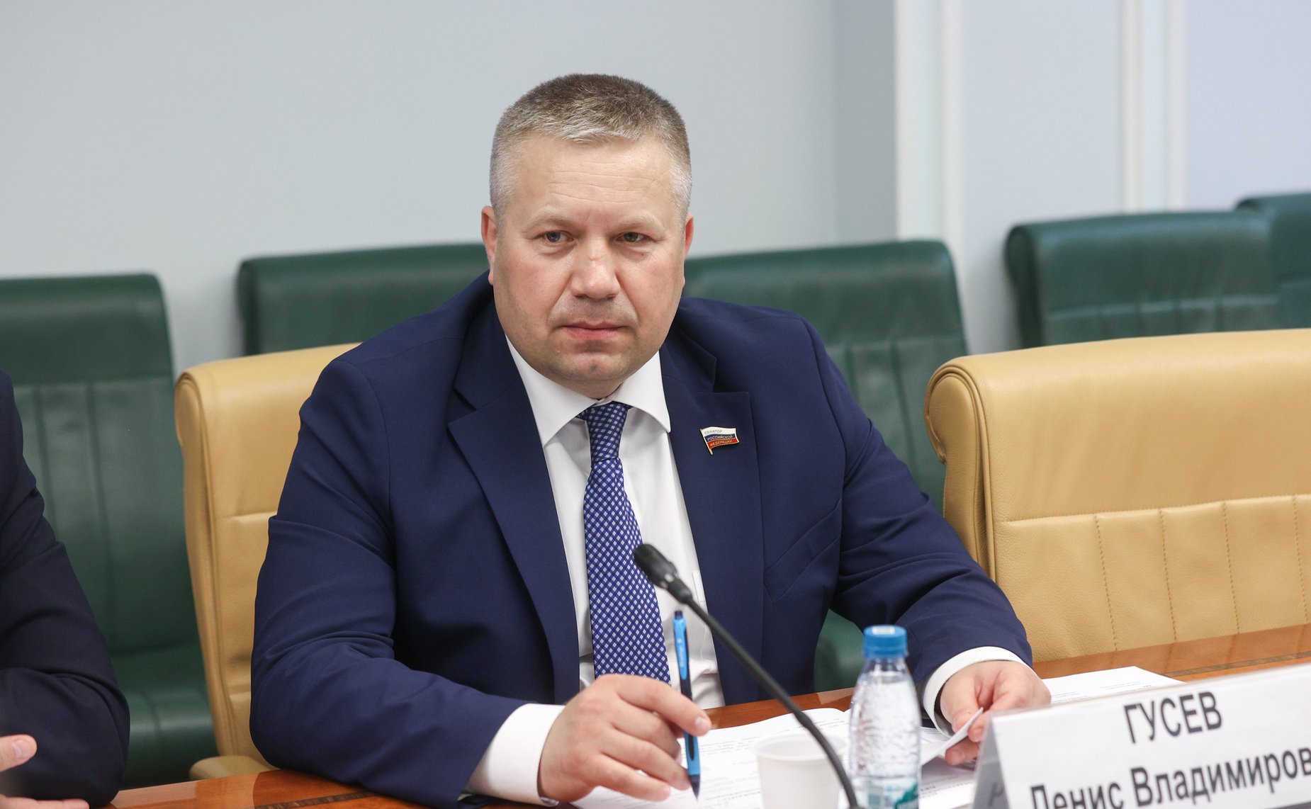 Денис Гусев