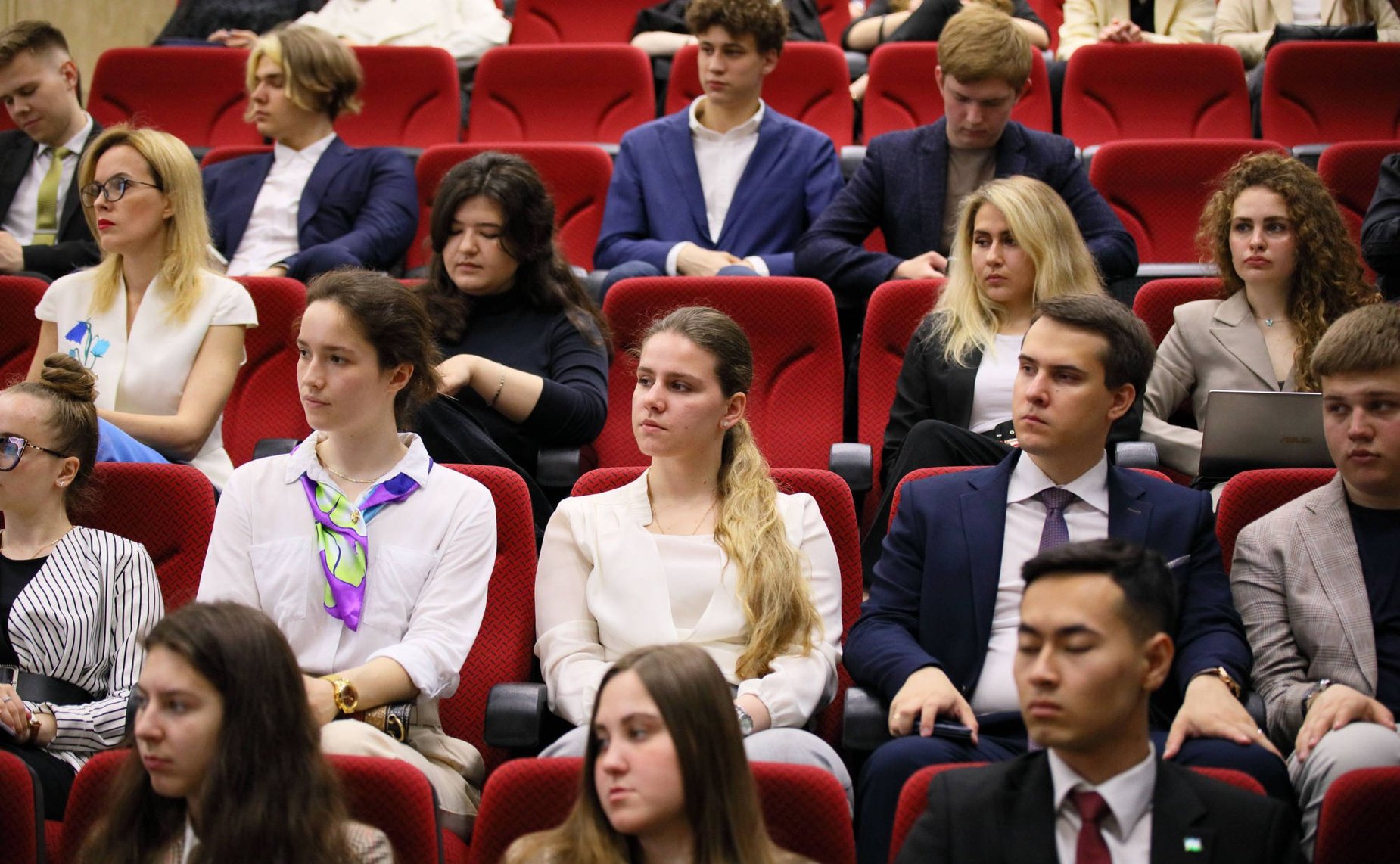 Маргарита Павлова открыла панельную сессию Международного Форума народной демократии «Народная дипломатия: традиции и инновации»