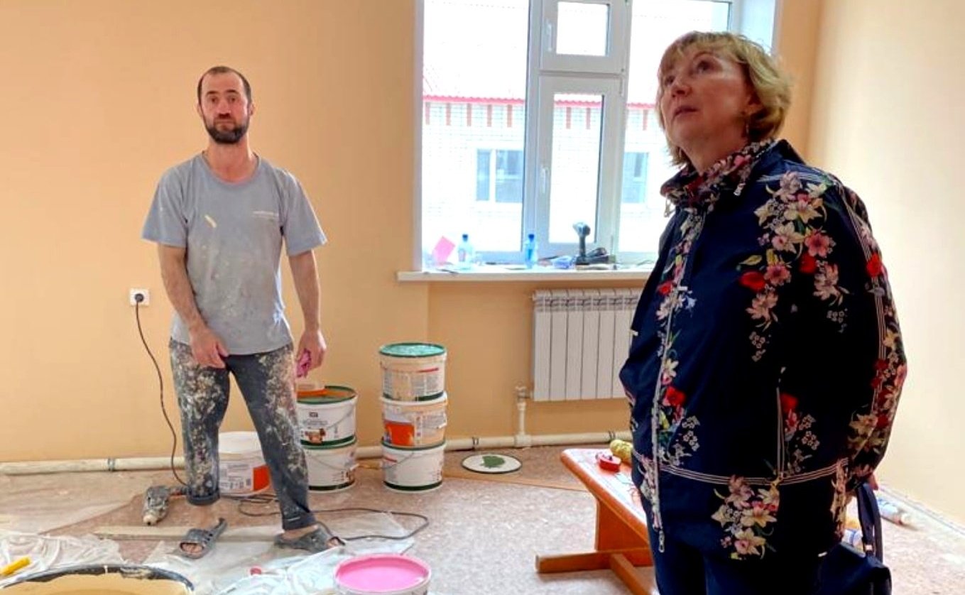 Римма Галушина в рамках работы в регионе проинспектировала ход ремонтных работ в специальной (коррекционной) школе-интернате г. Нарьян-Мара