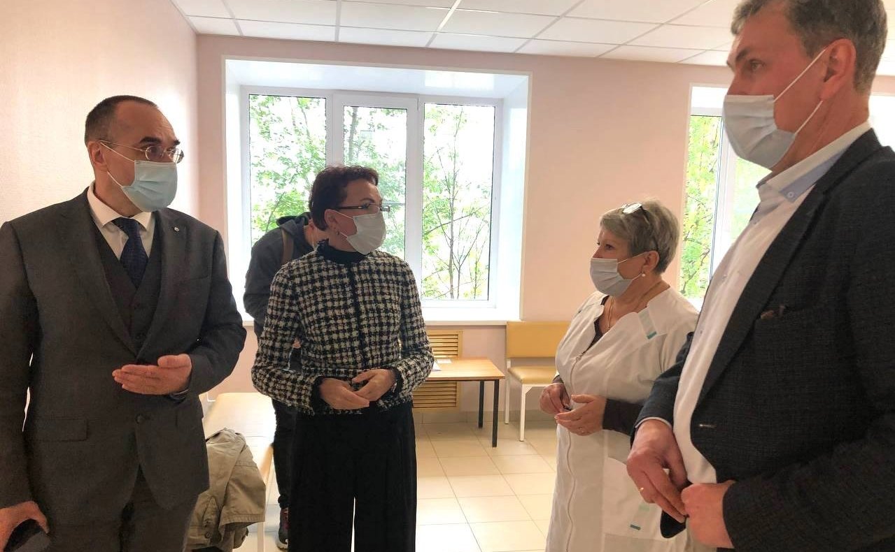 Татьяна Кусайко инициировала проведение в регионе профилактической акции «Онкодесант» с участием ведущих российских специалистов — представителей крупнейших клиник и научных центров