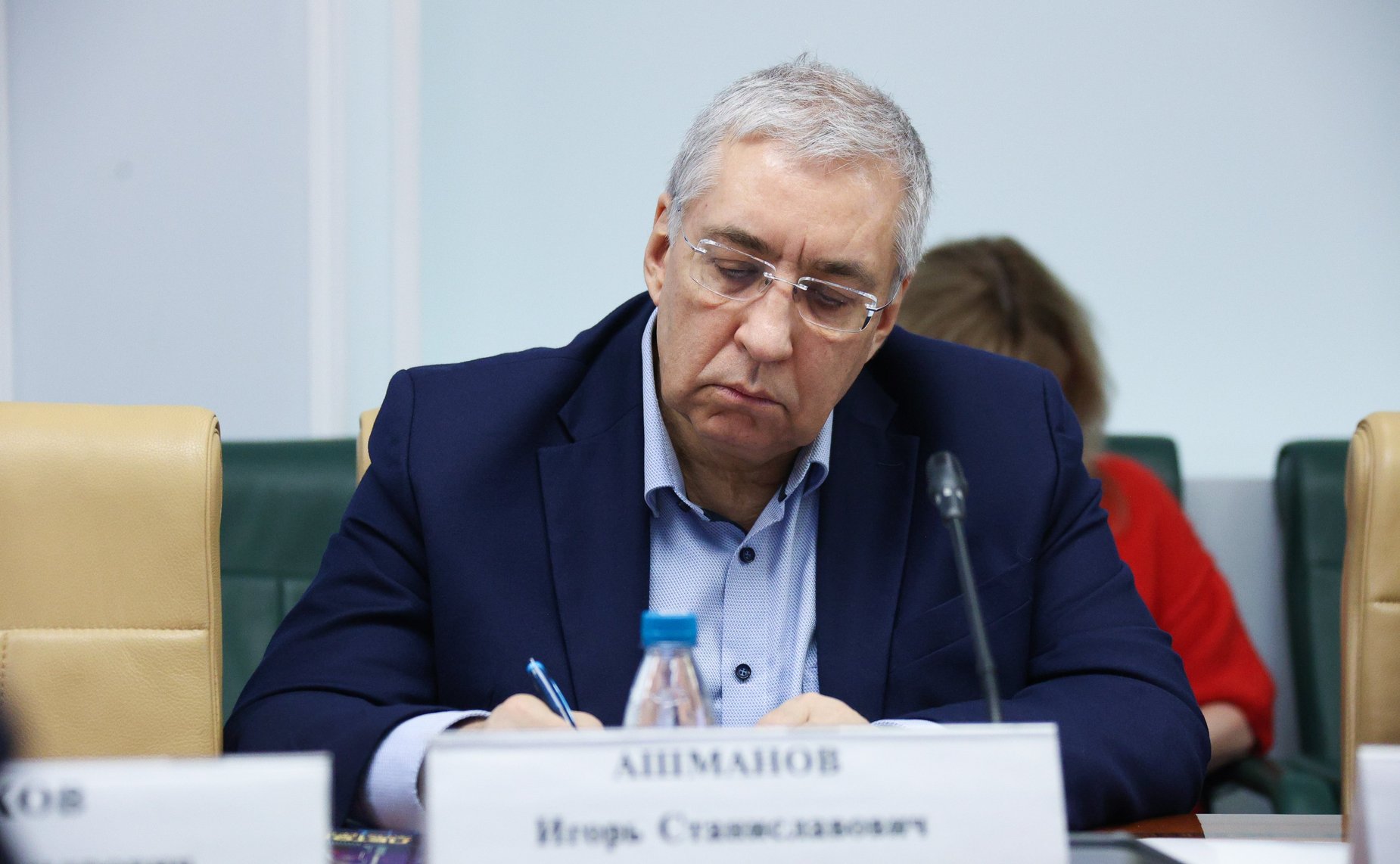 Заседание Комиссии Совета Федерации по защите государственного суверенитета и предотвращению вмешательства во внутренние дела Российской Федерации