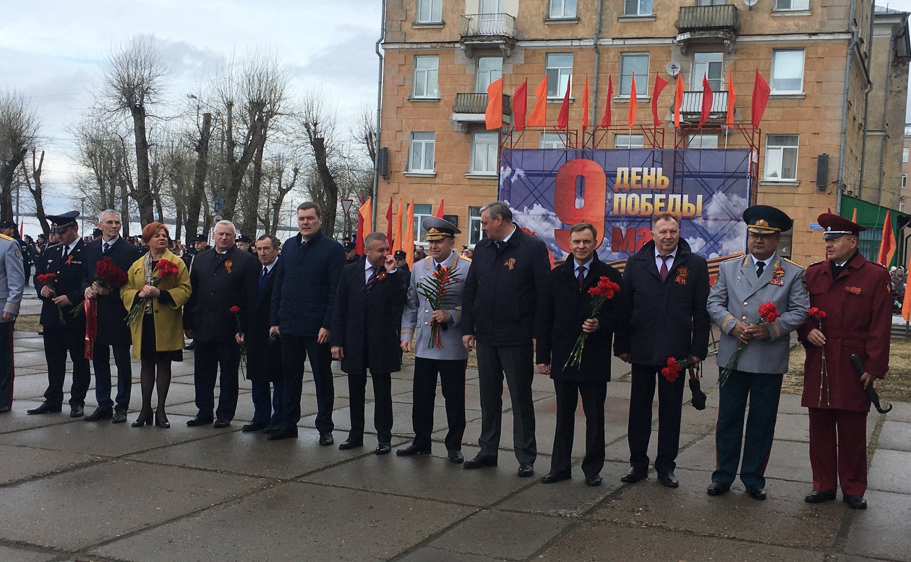 Виктор Новожилов принял участие в торжественных мероприятиях, посвященных Дню Победы