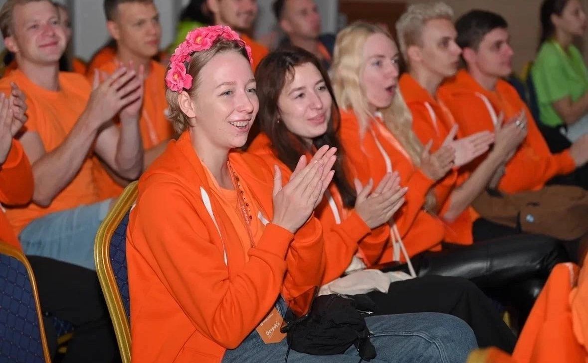 Церемония открытия десятого Всероссийского молодёжного форума «ОстроVа» в Южно-Сахалинске