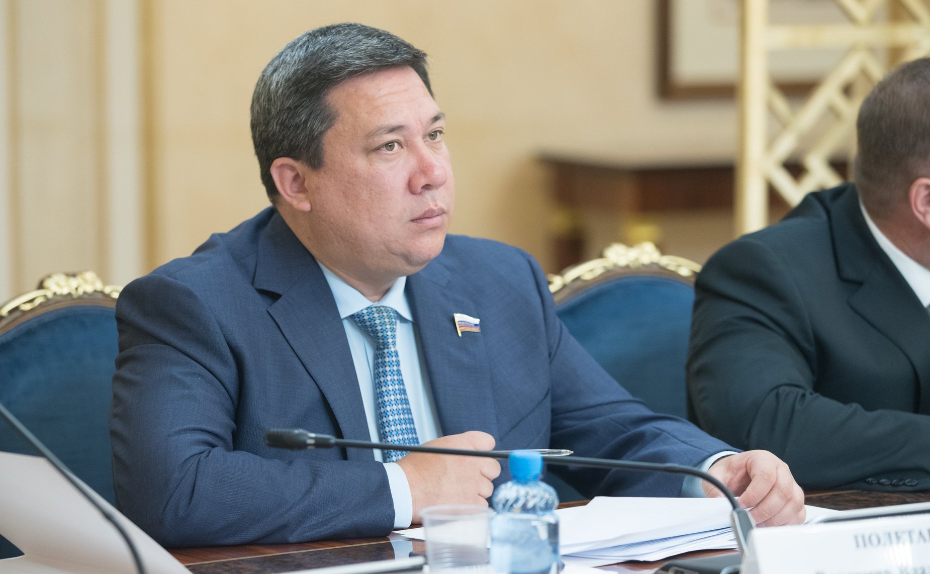 В. Полетаев