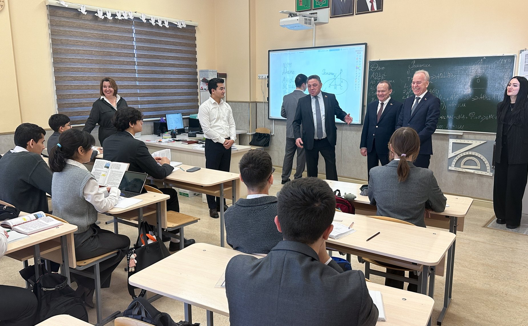 Делегация Комитета СФ по Регламенту и организации парламентской деятельности находится с визитом в Туркменистане