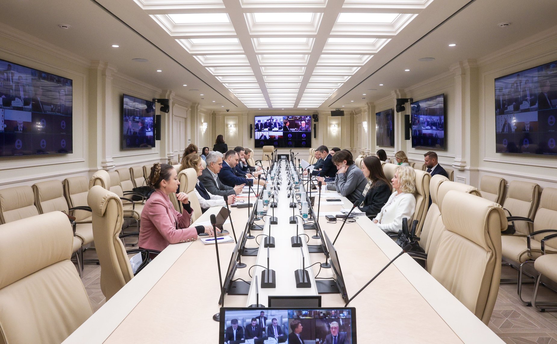 Совещание Комитета Совета Федерации по экономической политике «Совершенствование системы обязательной маркировки товаров средствами идентификации»