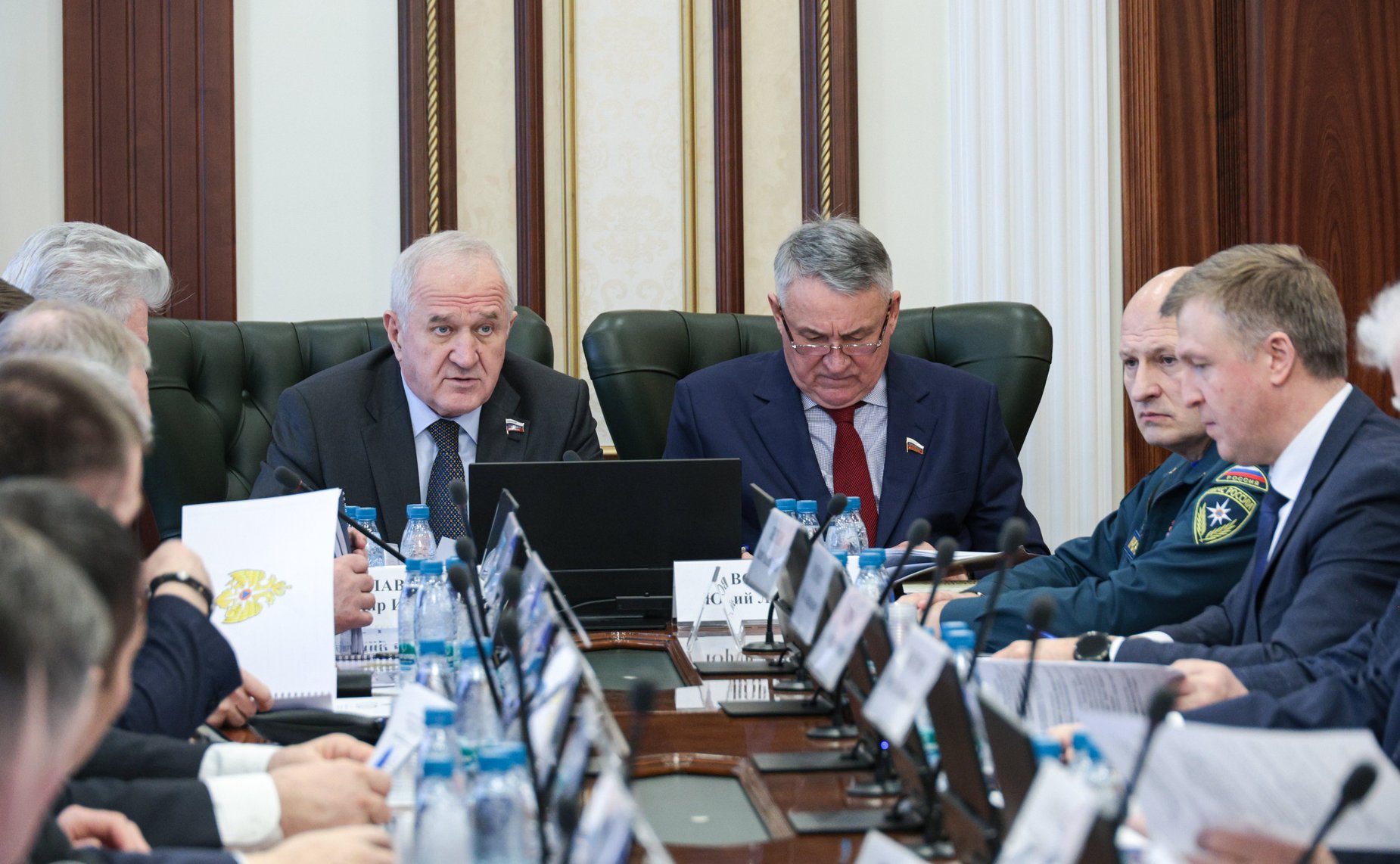 Расширенное заседание Комитета СФ по обороне и безопасности «О подготовке к «правительственному часу» с МЧС России «О мерах по предотвращению и ликвидации паводков и природных пожаров в 2026 году»