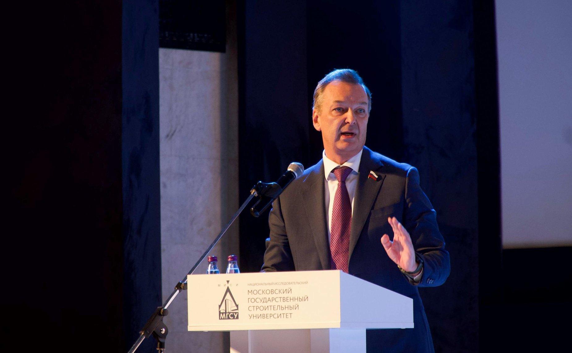 Первый заместитель Председателя Совета Федерации Андрей Яцкин