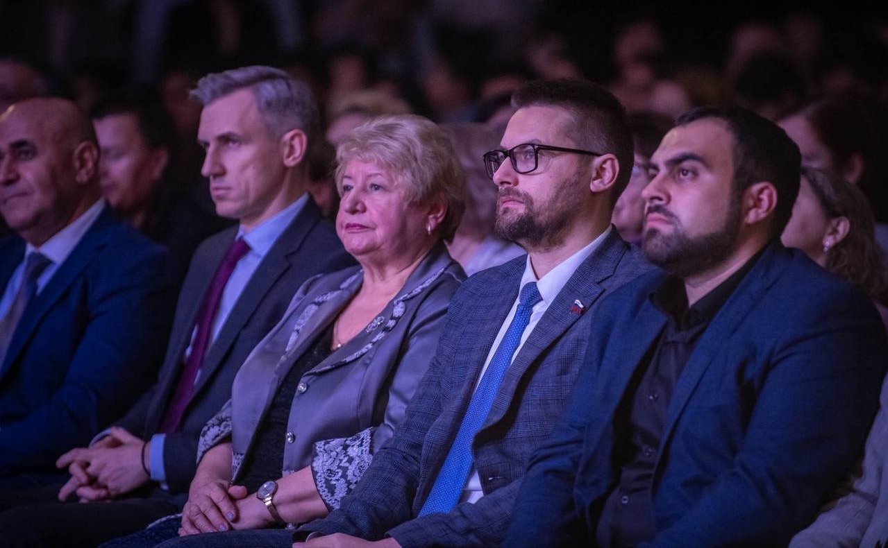 Руслан Смашнёв принял участие в открытии Дня национальных культур в Смоленске