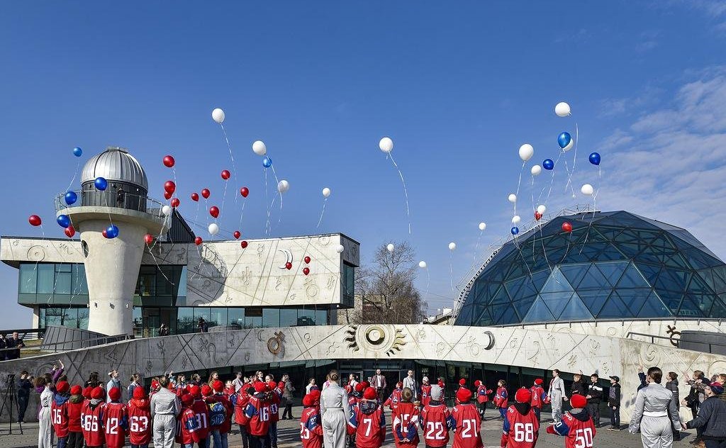 В День космонавтики прошли праздничные мероприятия в Культурно-просветительском центре им. В.В. Терешковой