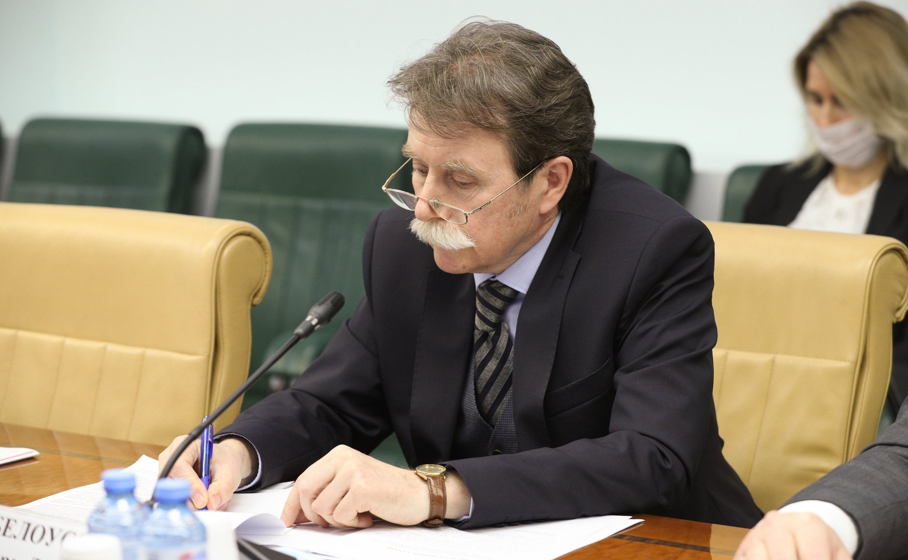 «Круглый стол» Комитета СФ по Регламенту и организации парламентской деятельности