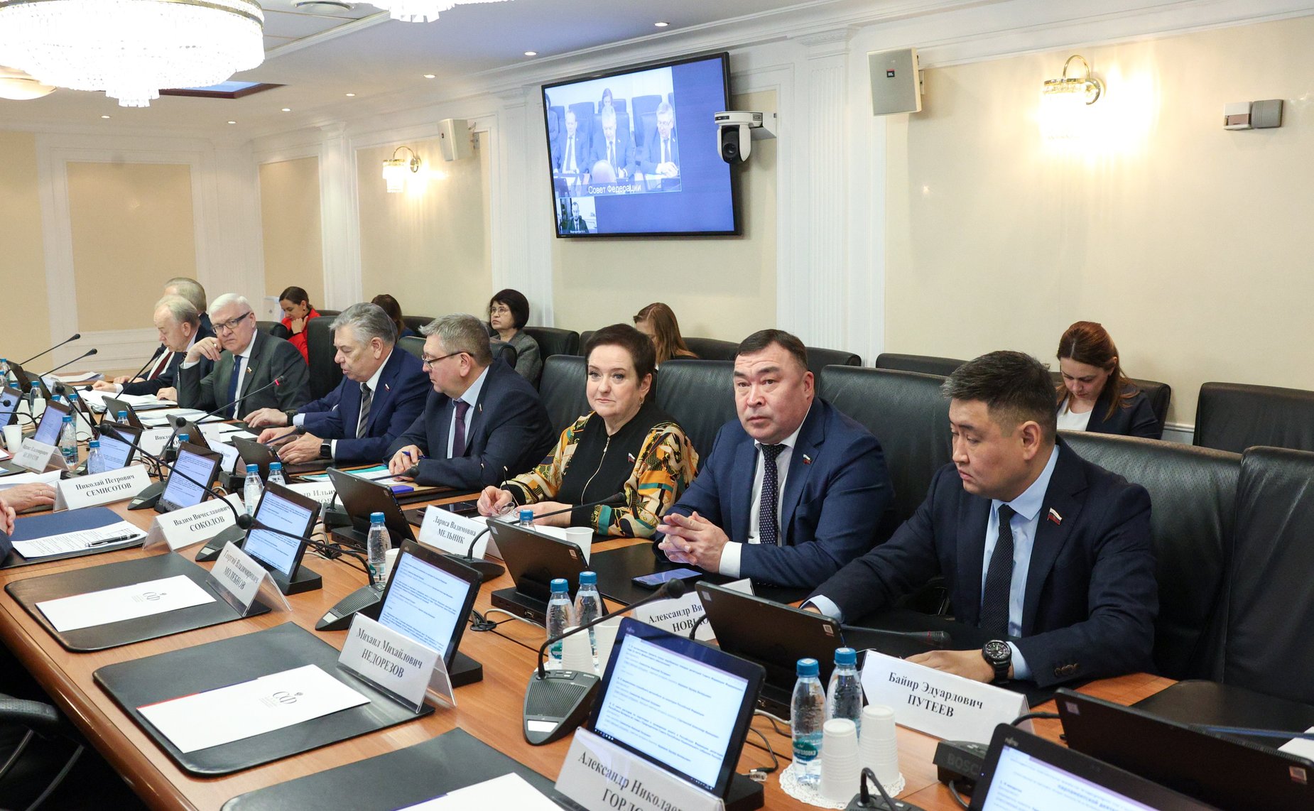 Заседание Комитета Совета Федерации по Регламенту и организации парламентской деятельности