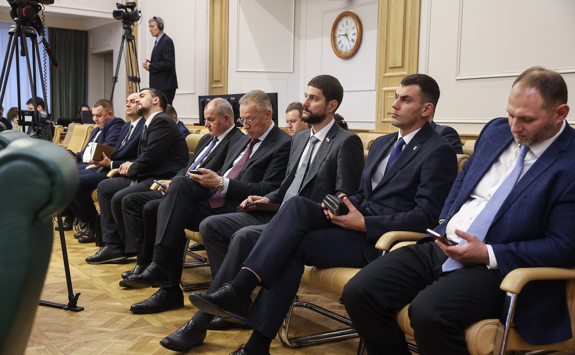 В Совете Федерации состоялось заседание Совета по вопросам интеграции воссоединенных субъектов в правовую и социально-экономическую системы РФ, созданного при верхней палате парламента