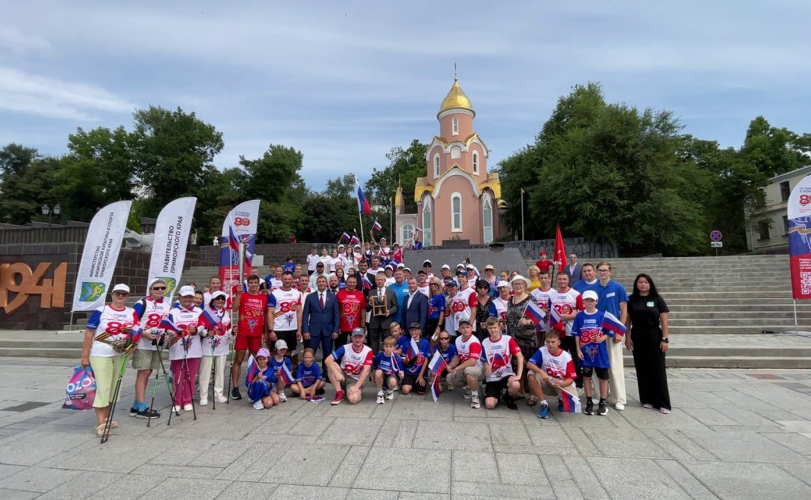 Александр Ролик принял участие во Всероссийской патриотической акции забег-эстафета «От Победы к Победе»