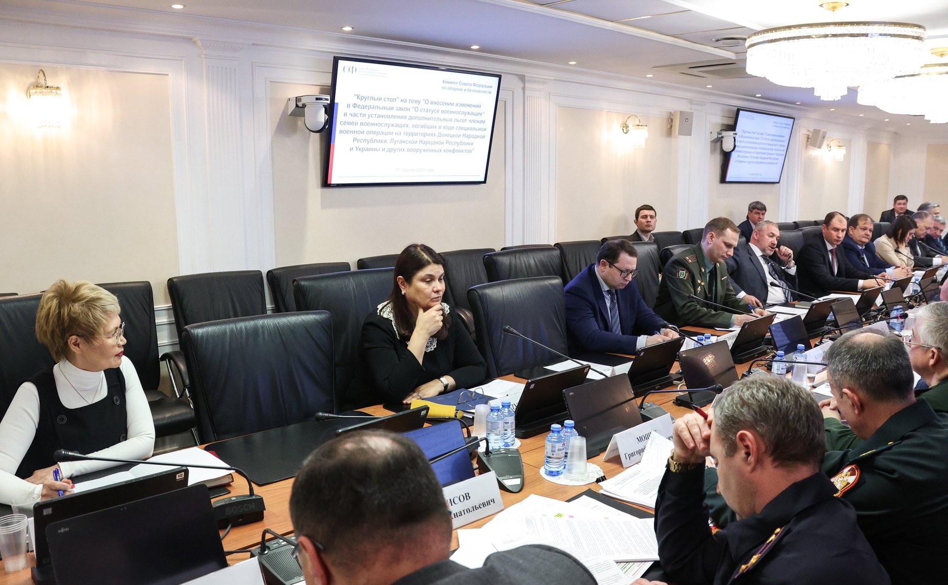 Круглый стол Комитета СФ по обороне и безопасности