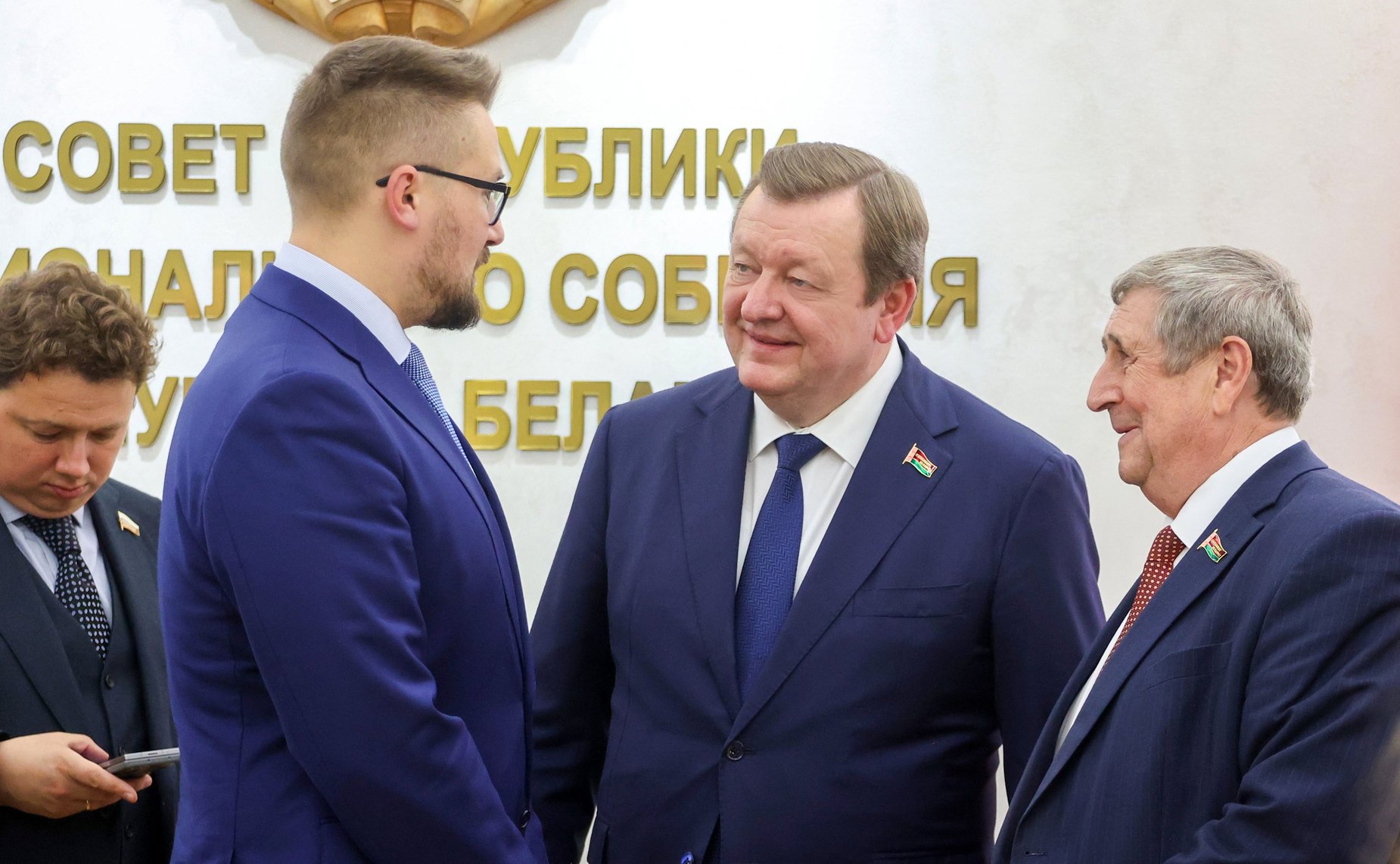 Встреча сенаторов с Председателем Совета Республики Национального собрания Беларуси Натальей Кочановой (фото: Пресс-служба Совета Республики Национального собрания Беларуси)