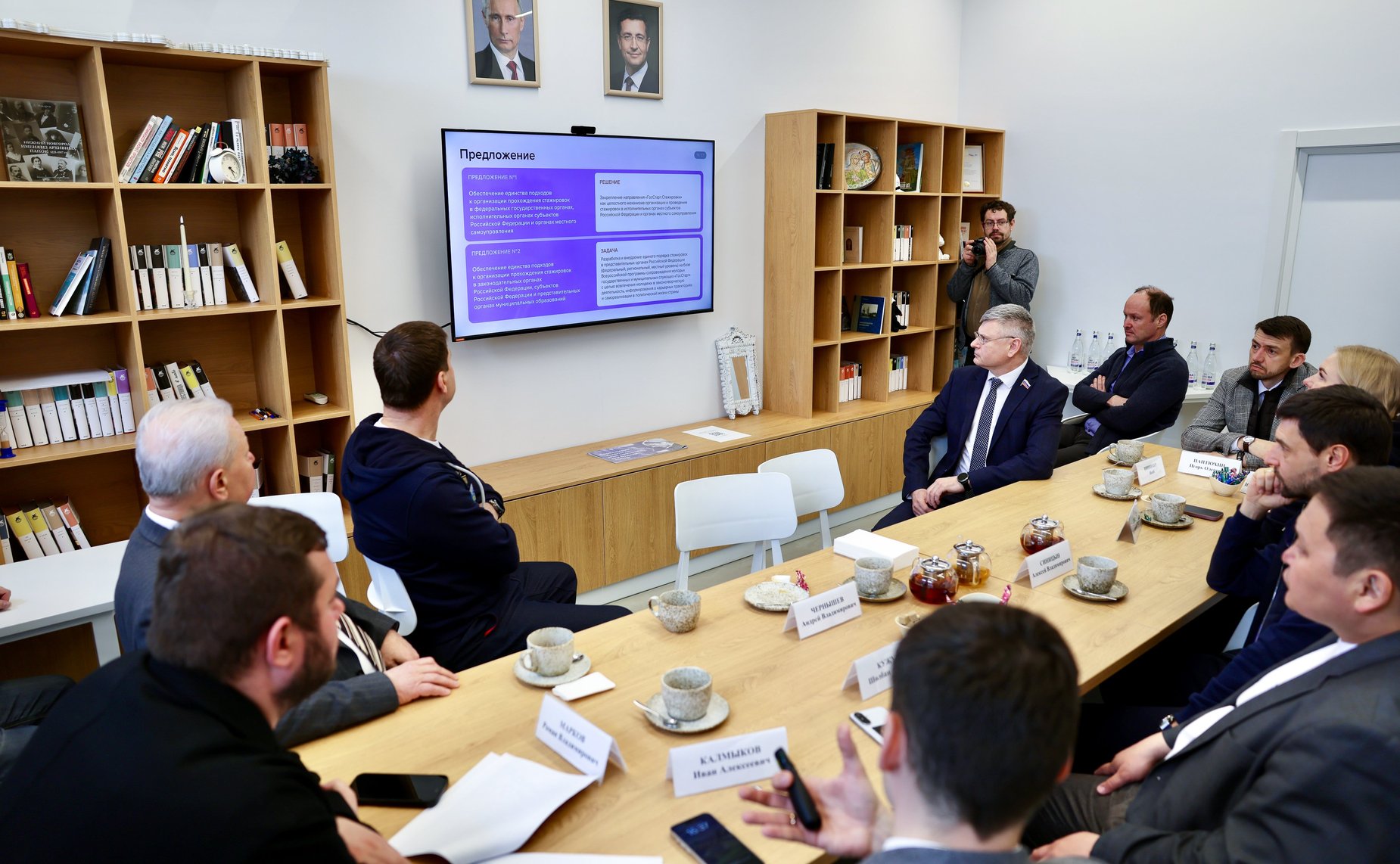 Сенаторы посетили круглогодичный молодежный образовательный центр «КУПНО.СТАРТ»