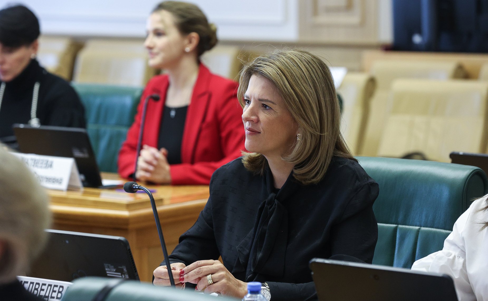 В Совете Федерации состоялось заседание Совета Евразийского женского форума