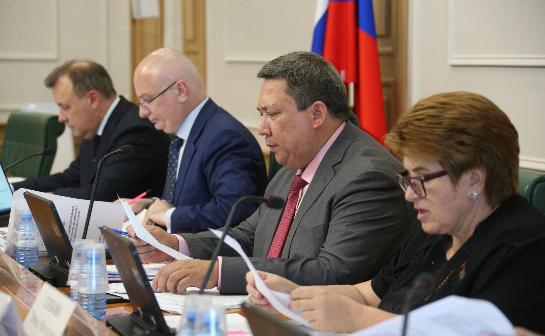 Заседание Комитета СФ по Конституционному законодательству и государственному строительству