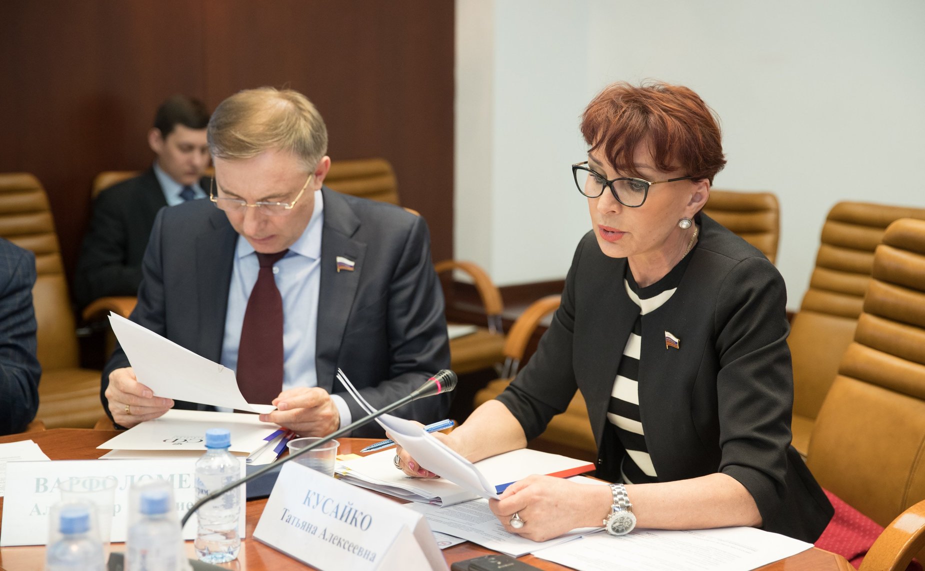 «Круглый стол» на тему «Вопросы совершенствования законодательства о жилищных субсидиях гражданам, выезжающим из районов Крайнего Севера и приравненных к ним местностям»