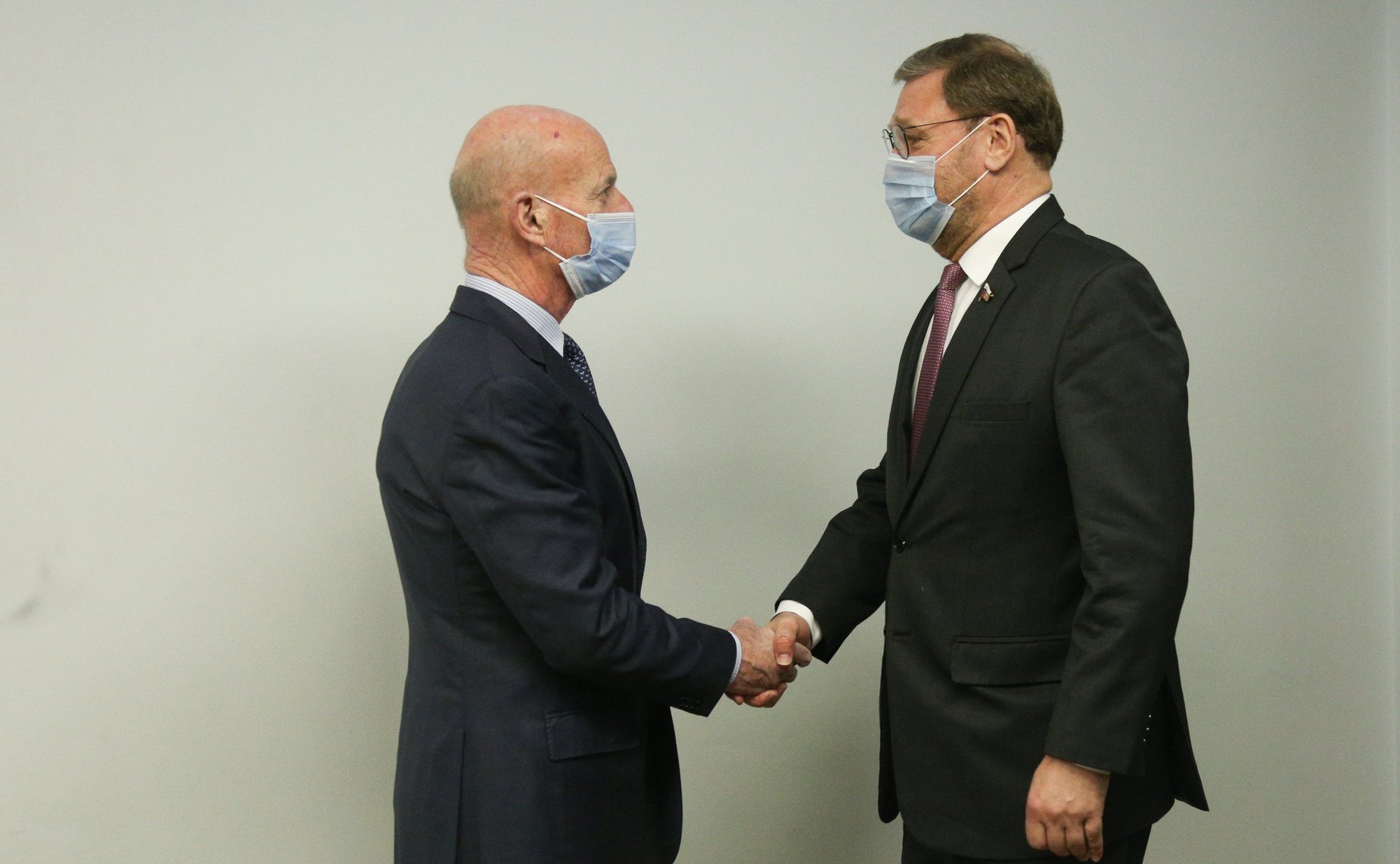 Встреча заместителя Председателя СФ Константина Косачева с делегацией Королевского объединенного института оборонных исследований