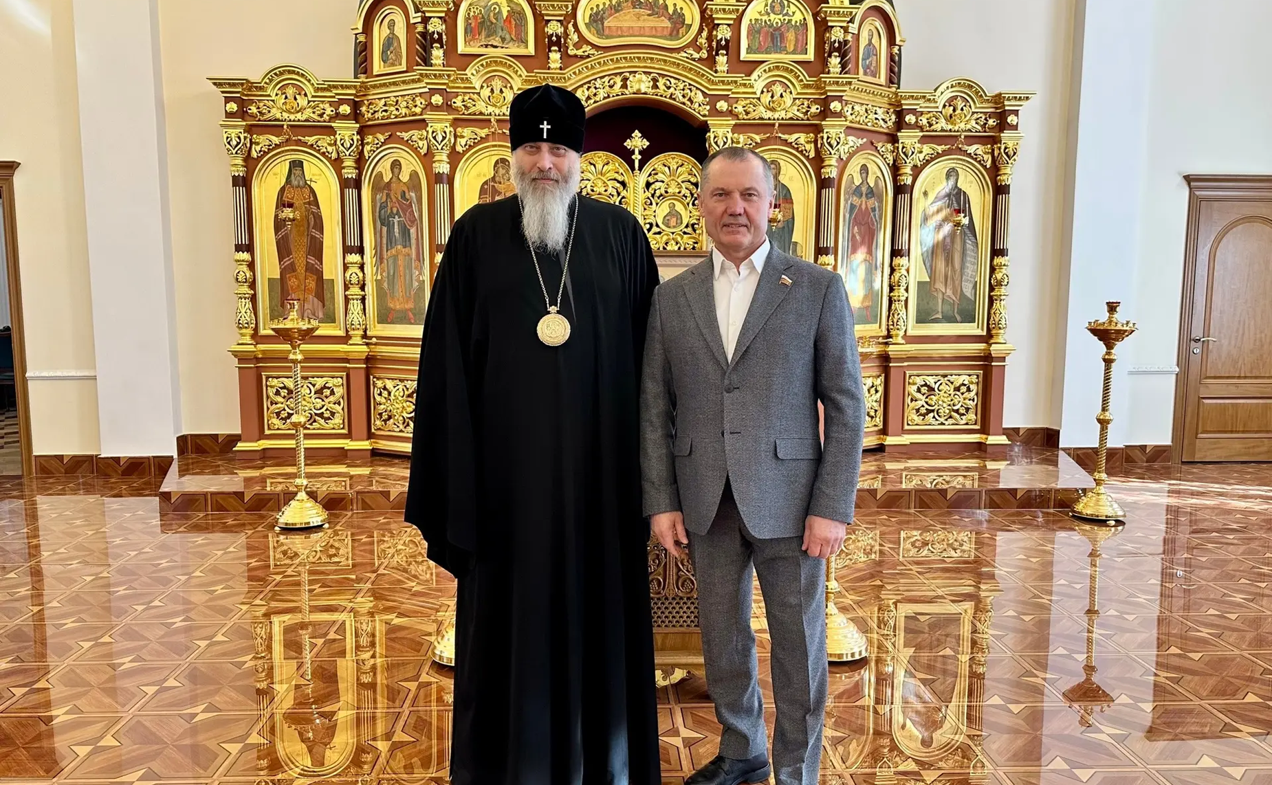 Игорь Мурог провел рабочую встречу с митрополитом Рязанским и Михайловским Никодимом