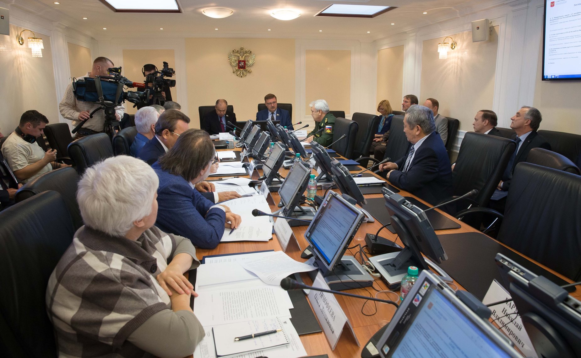 Заседание Комитета СФ по международным делам