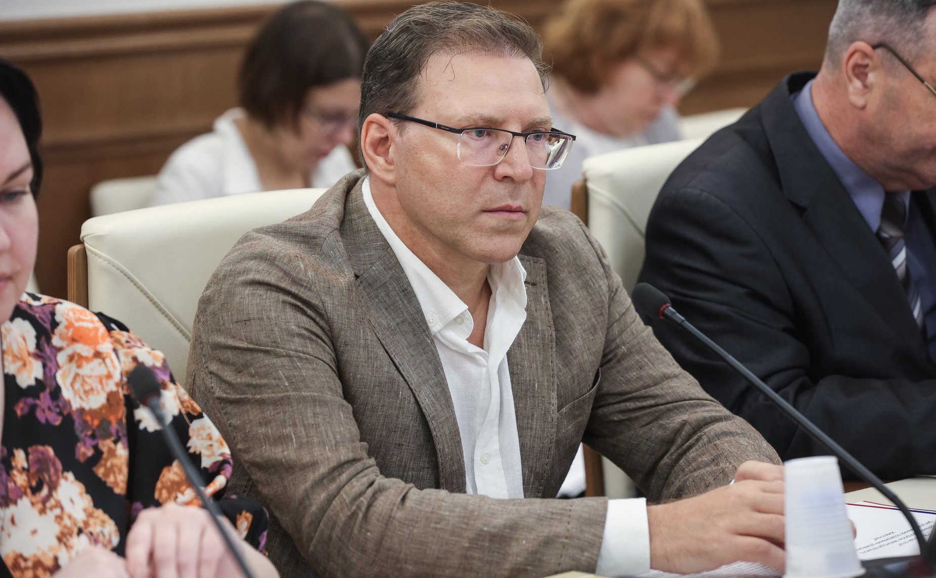 Круглый стол на тему «Актуальные вопросы законодательного регулирования содержания домашних животных»